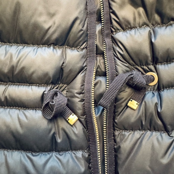 Moncler Navy Puffer Vest - Picture 4 of 7